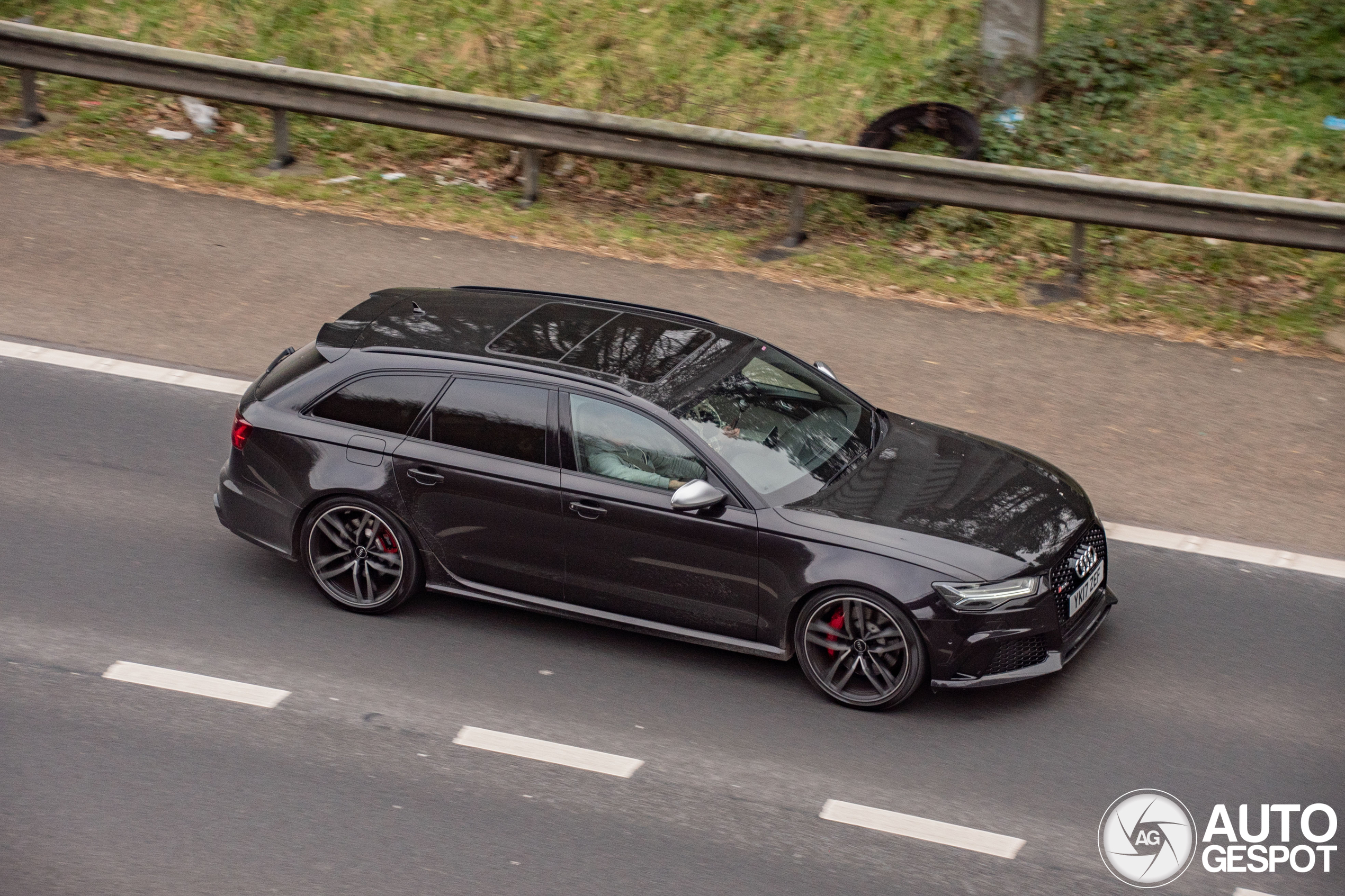 Audi RS6 Avant C7 2015