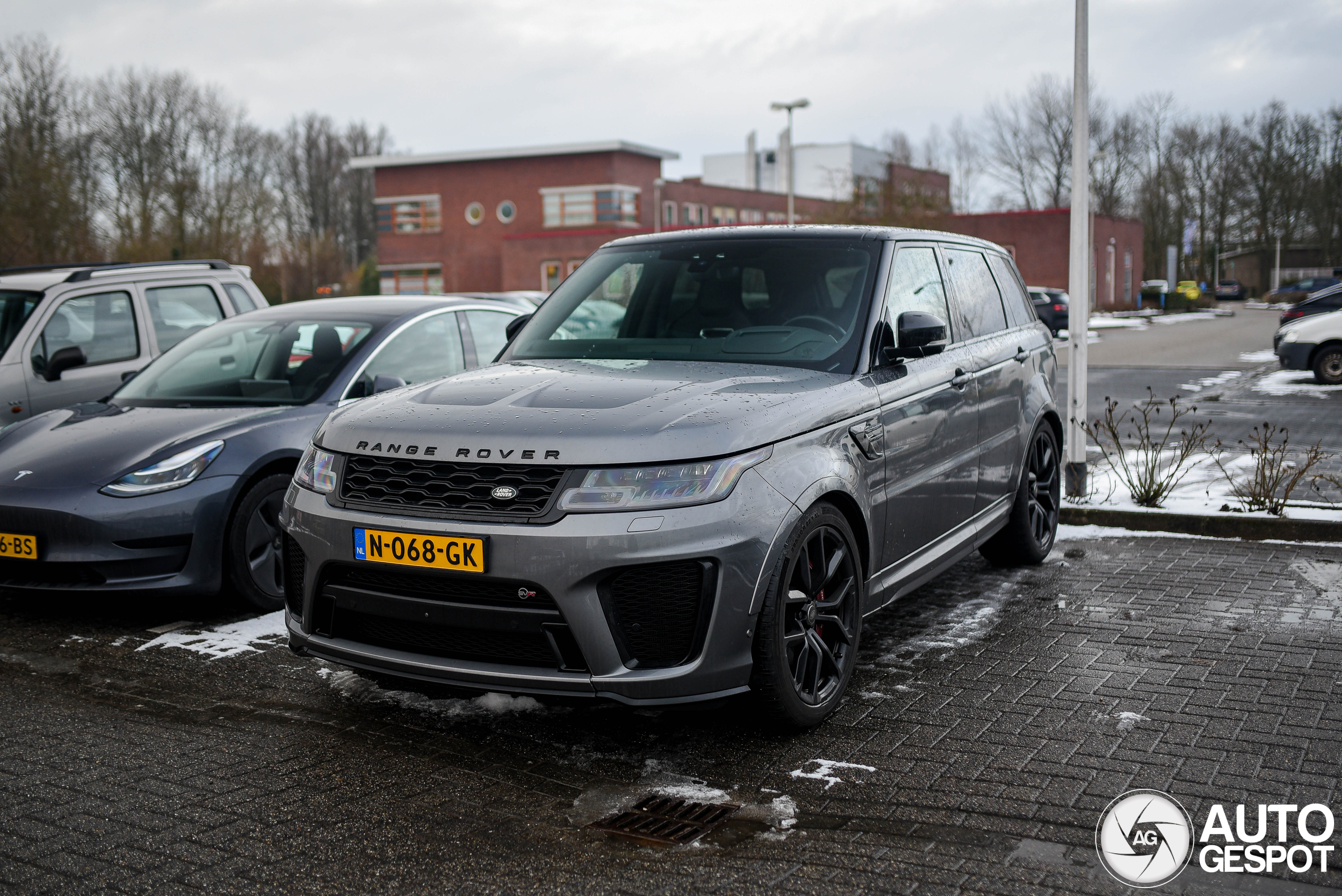 Land Rover Range Rover Sport SVR 2018