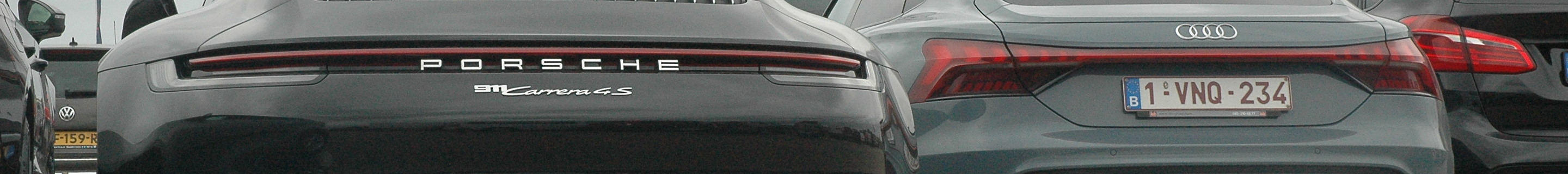 Porsche 992 Carrera 4S