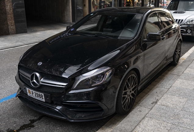 Mercedes-AMG A 45 W176 2015