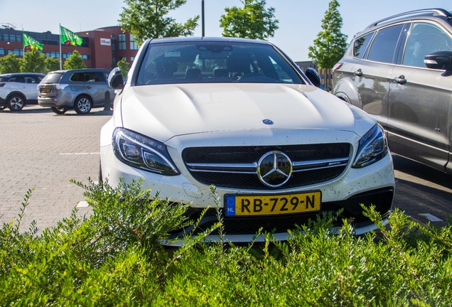 Mercedes-AMG C 63 S W205