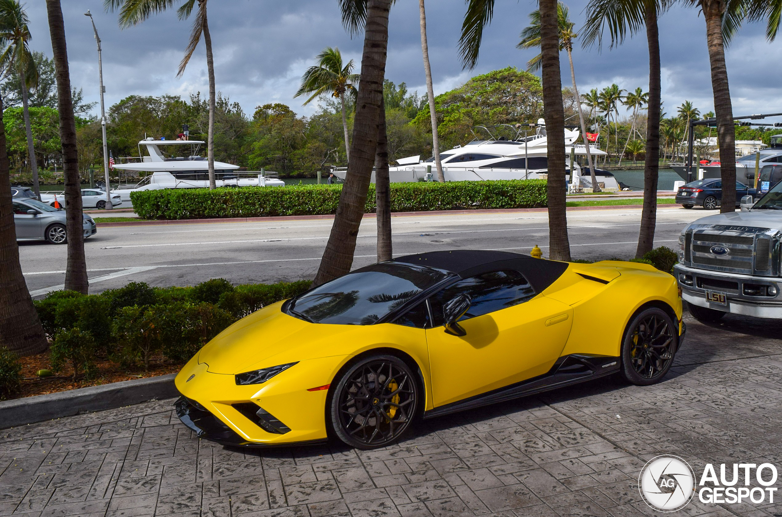 Lamborghini Huracán LP610-2 EVO RWD Spyder