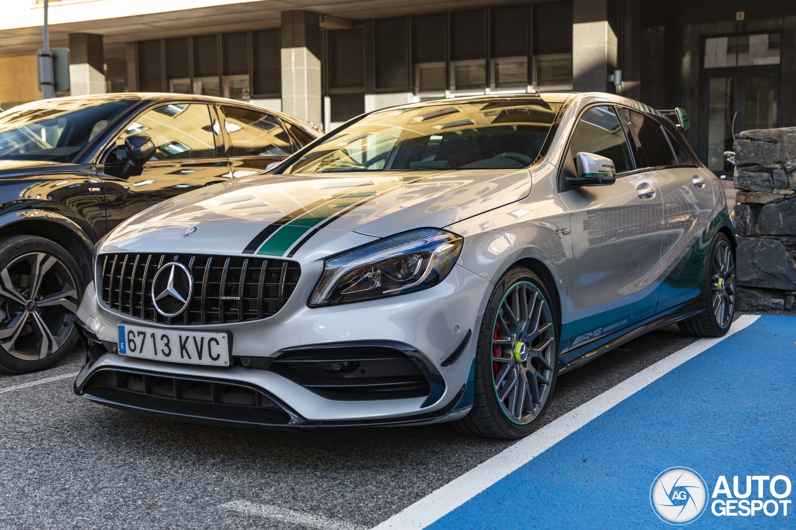 Mercedes-AMG A 45 W176 Petronas 2015 World Champions Edition