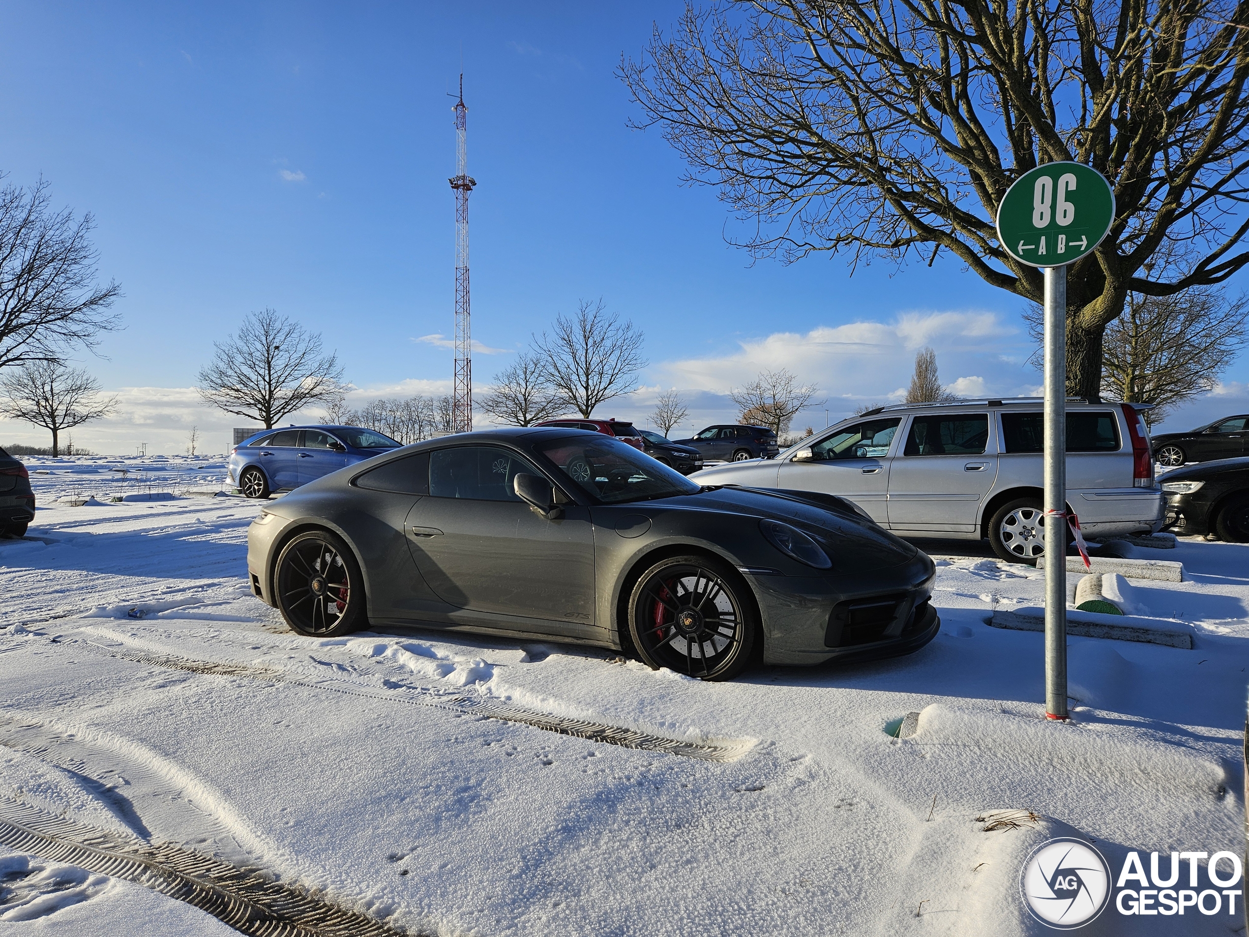 Porsche 992 Carrera GTS