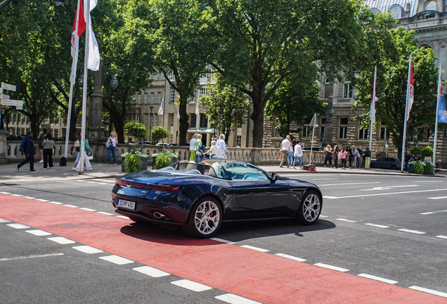 Aston Martin DB11 V8 Volante