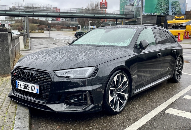 Audi RS4 Avant B9