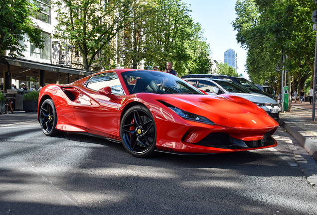 Ferrari F8 Spider