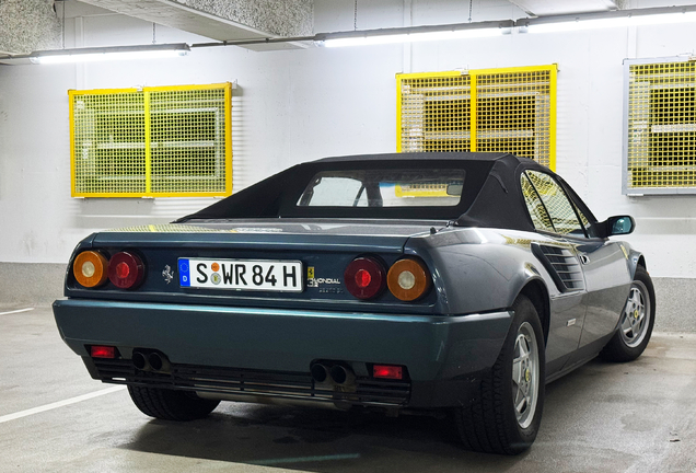 Ferrari Mondial 3.2 Cabriolet