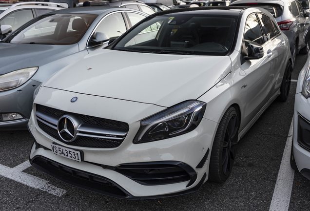 Mercedes-AMG A 45 W176 2015