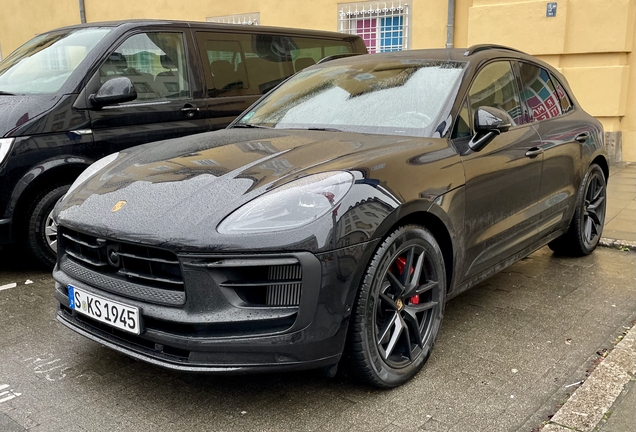 Porsche 95B Macan GTS MkIII