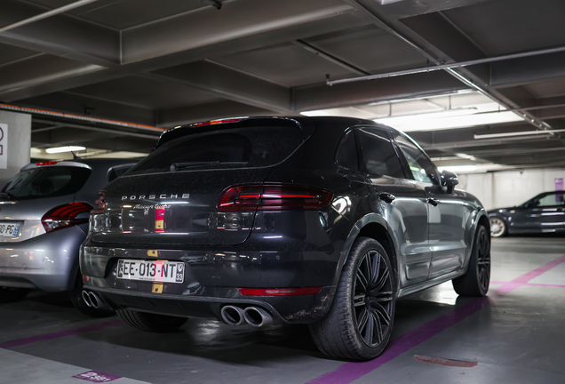 Porsche 95B Macan Turbo