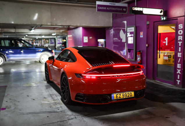 Porsche 992 Carrera S