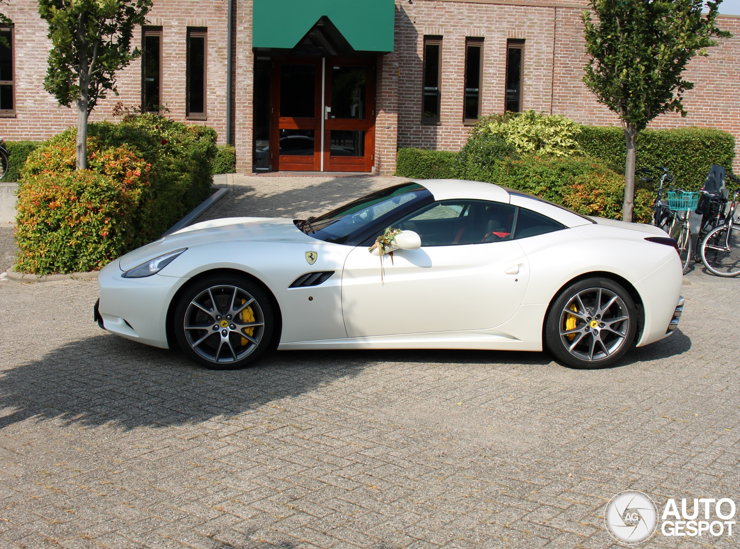 Ferrari California