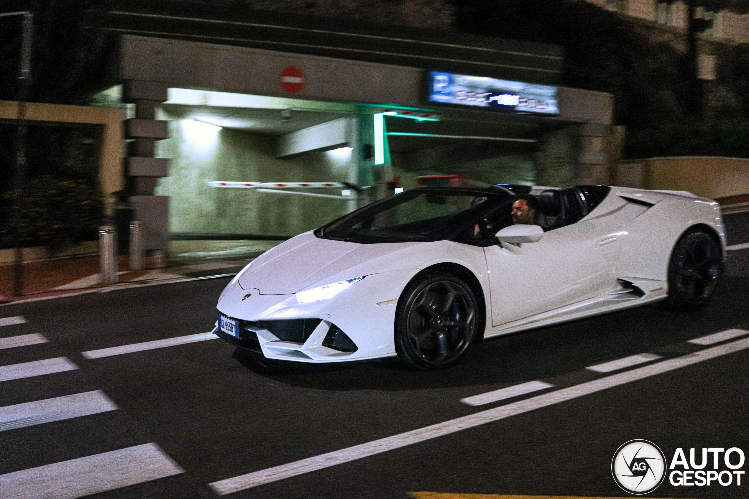 Lamborghini Huracán LP640-4 EVO Spyder