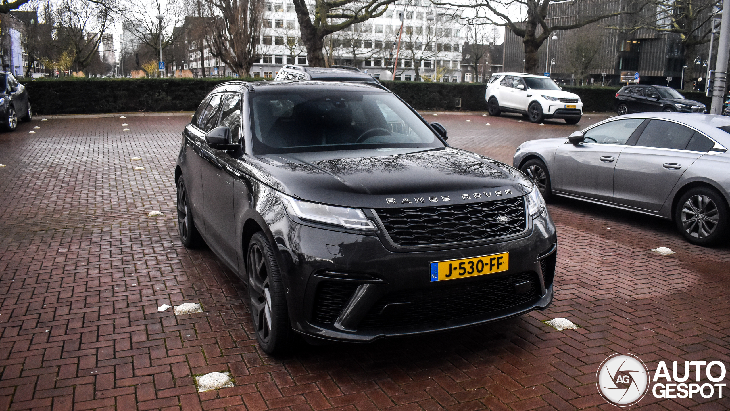 Land Rover Range Rover Velar SVAutobiography