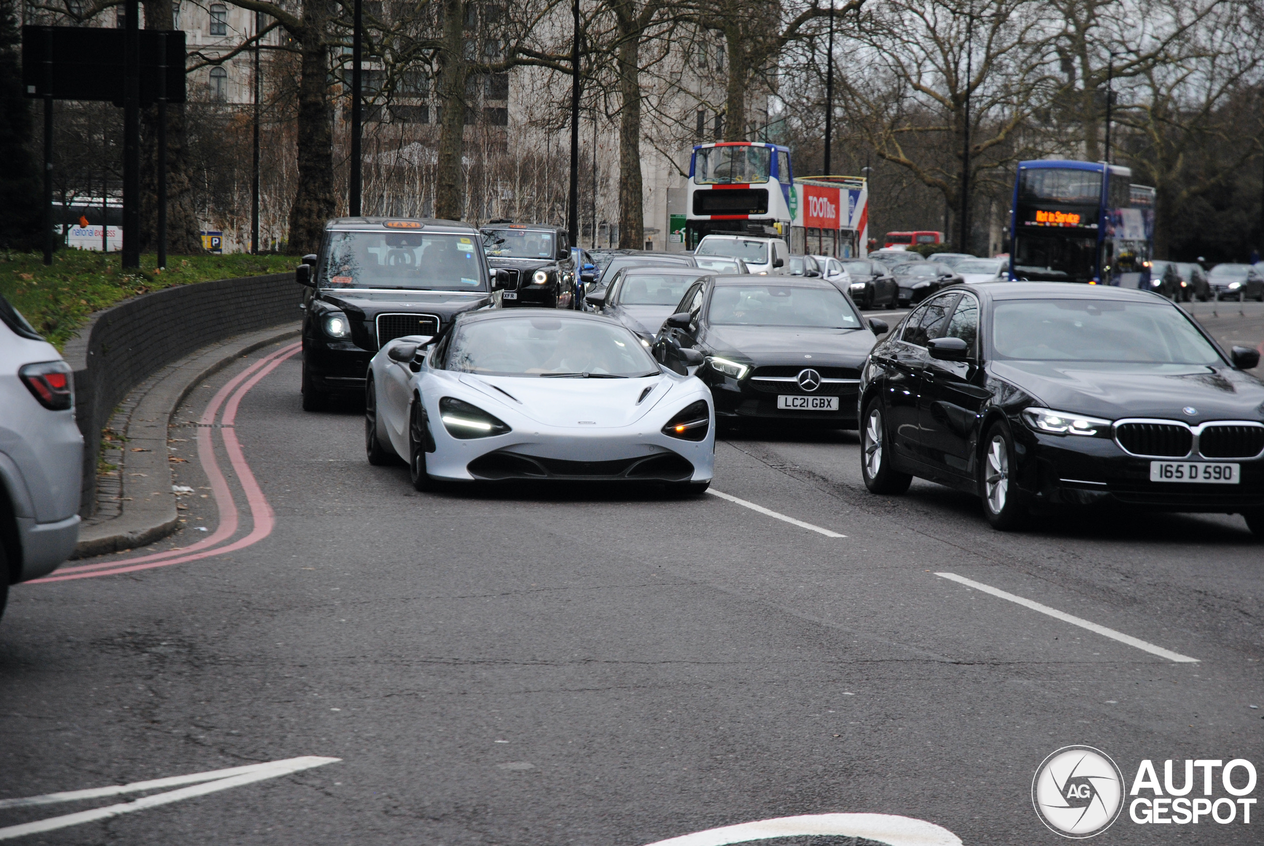 McLaren 720S Spider