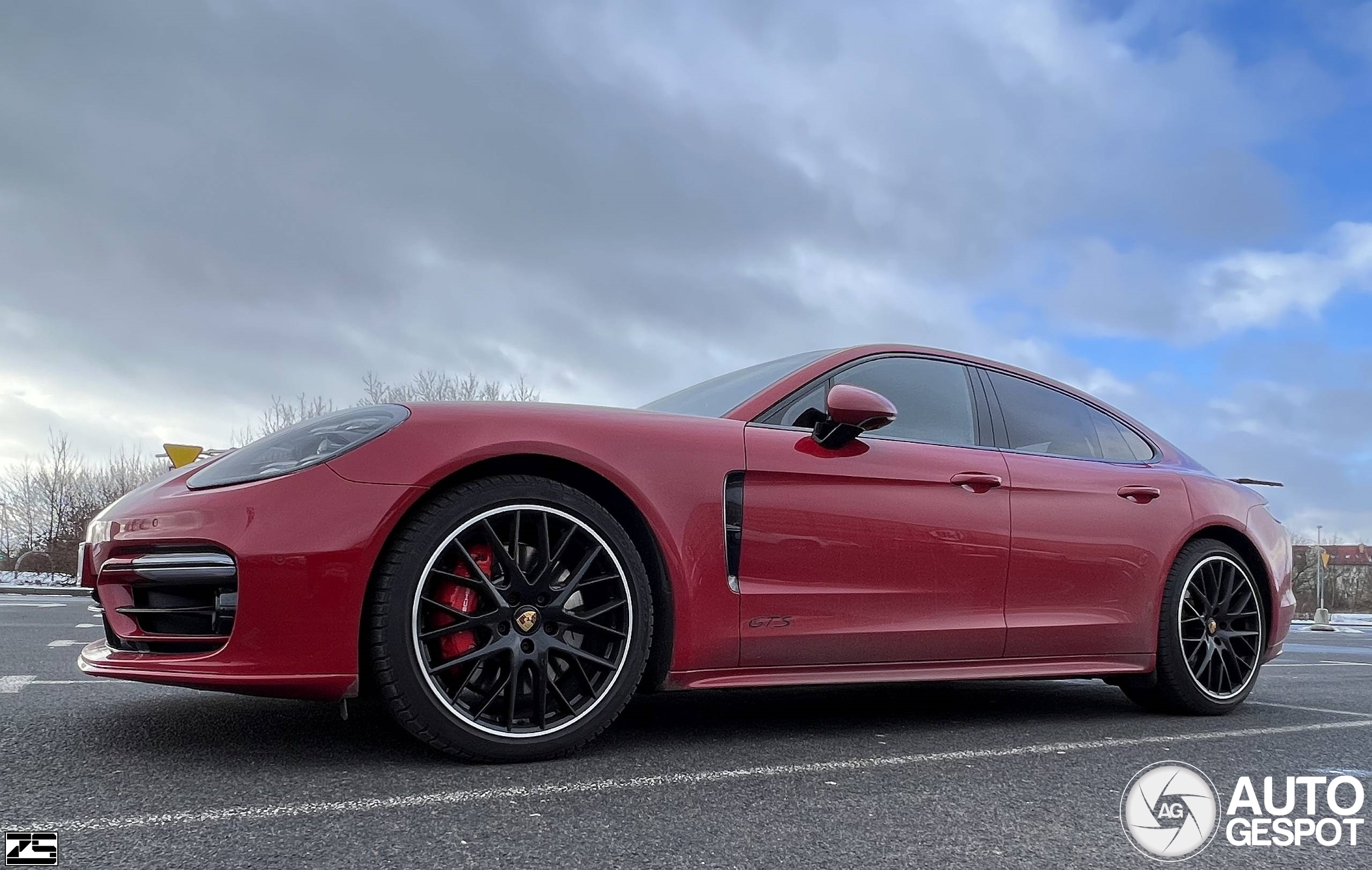 Porsche 971 Panamera GTS MkII