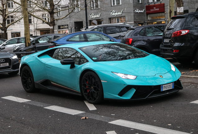 Lamborghini Huracán LP640-4 Performante