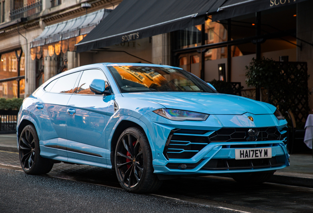 Lamborghini Urus