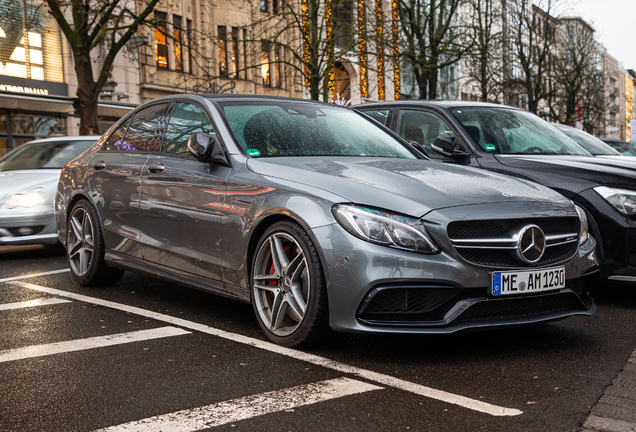 Mercedes-AMG C 63 S W205