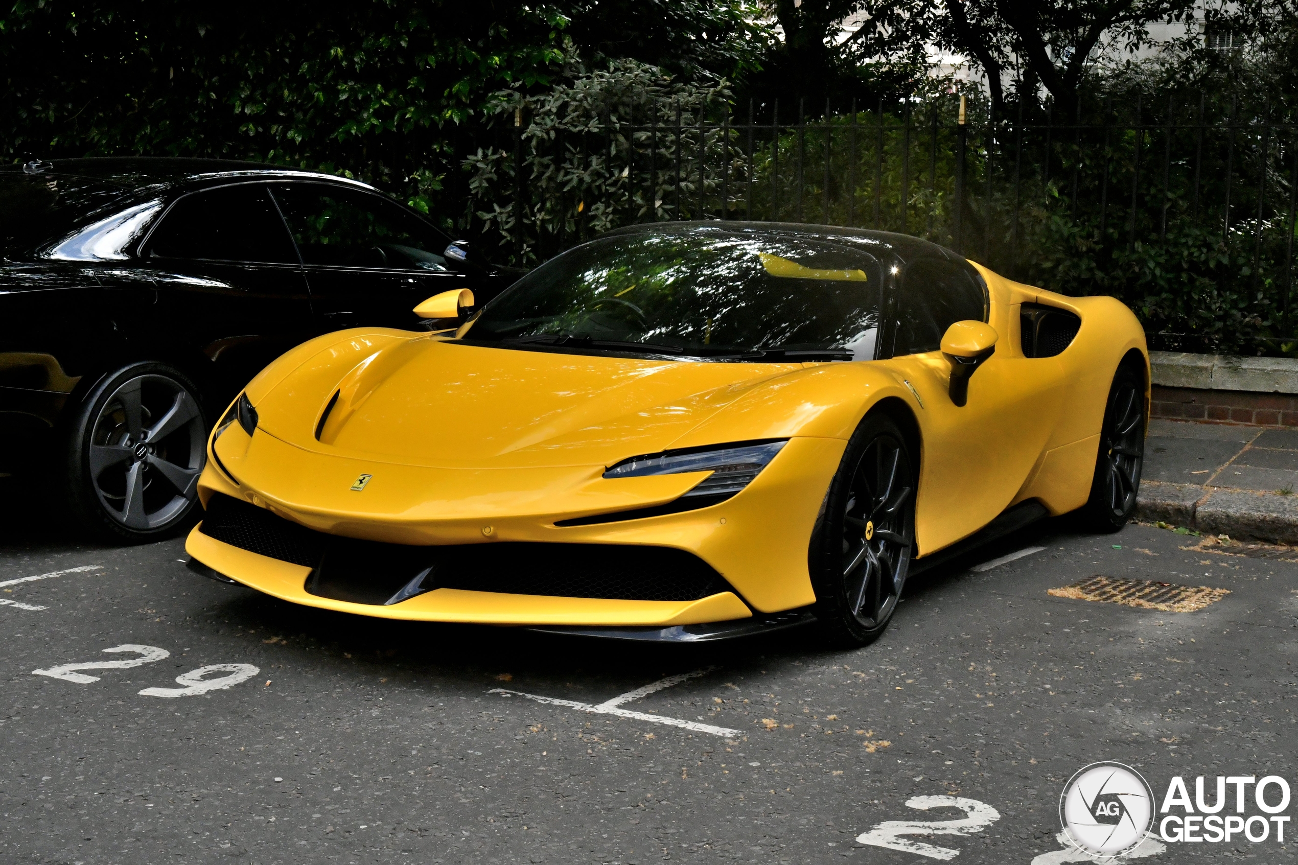 Ferrari SF90 Spider