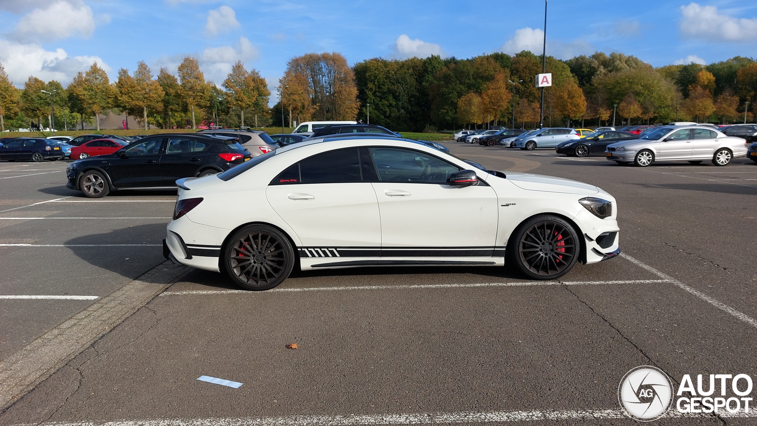 Mercedes-Benz CLA 45 AMG C117