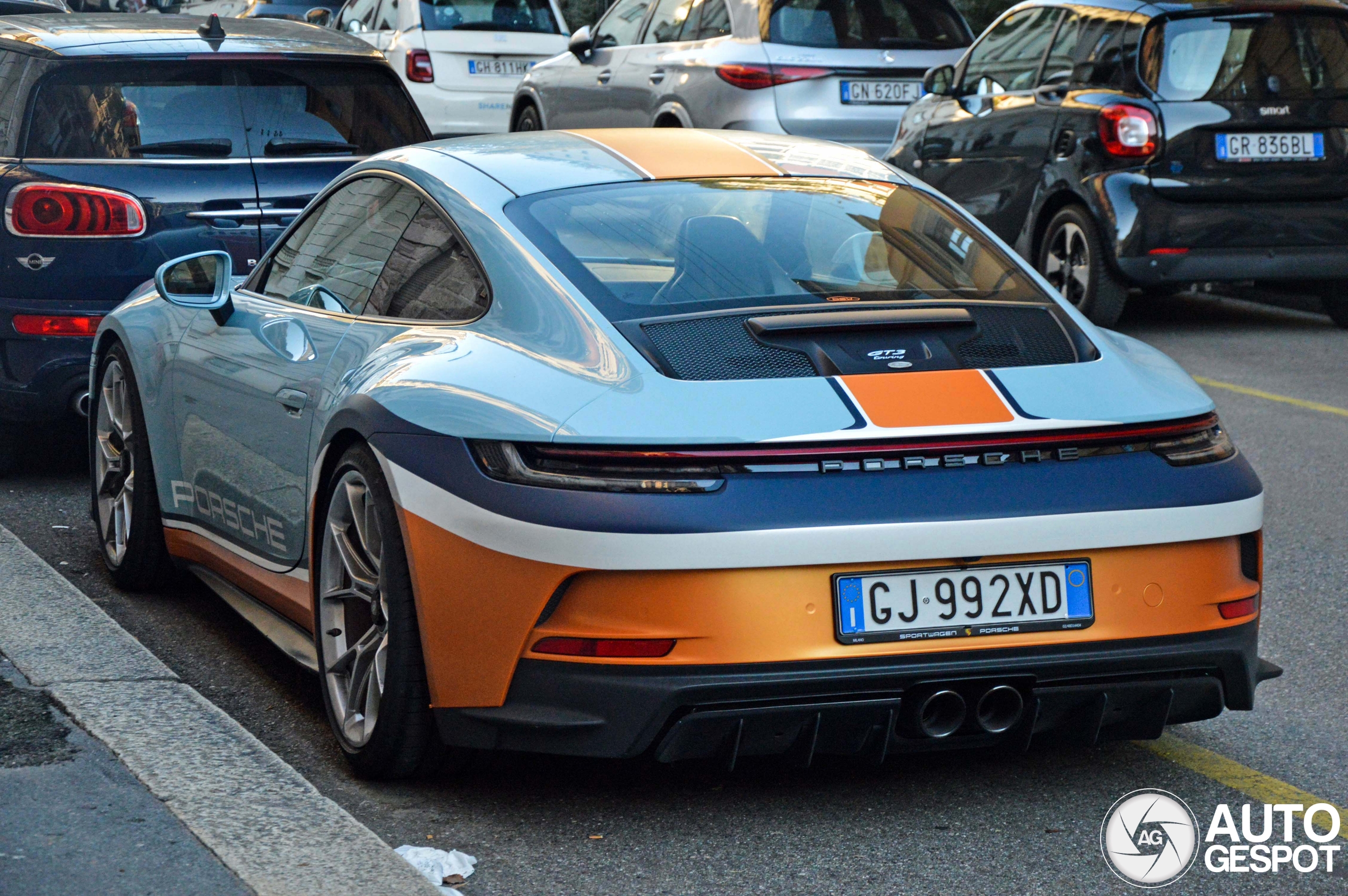 Porsche 992 GT3 Touring