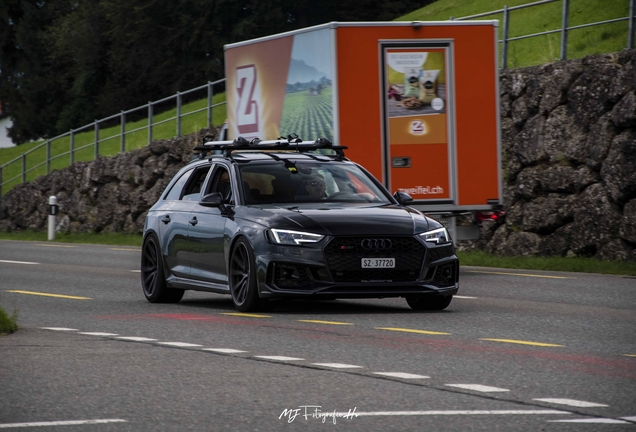 Audi RS4 Avant B9