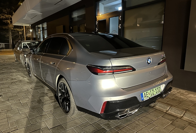 BMW M760e xDrive