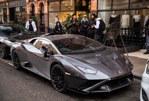 Lamborghini Huracán LP640-2 STO