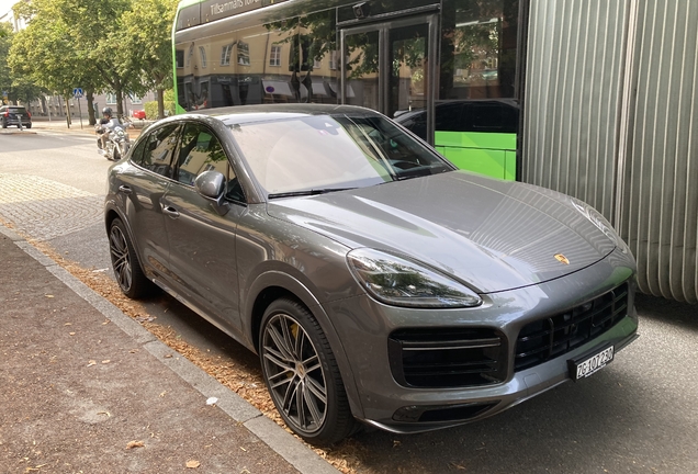 Porsche Cayenne Coupé Turbo S E-Hybrid