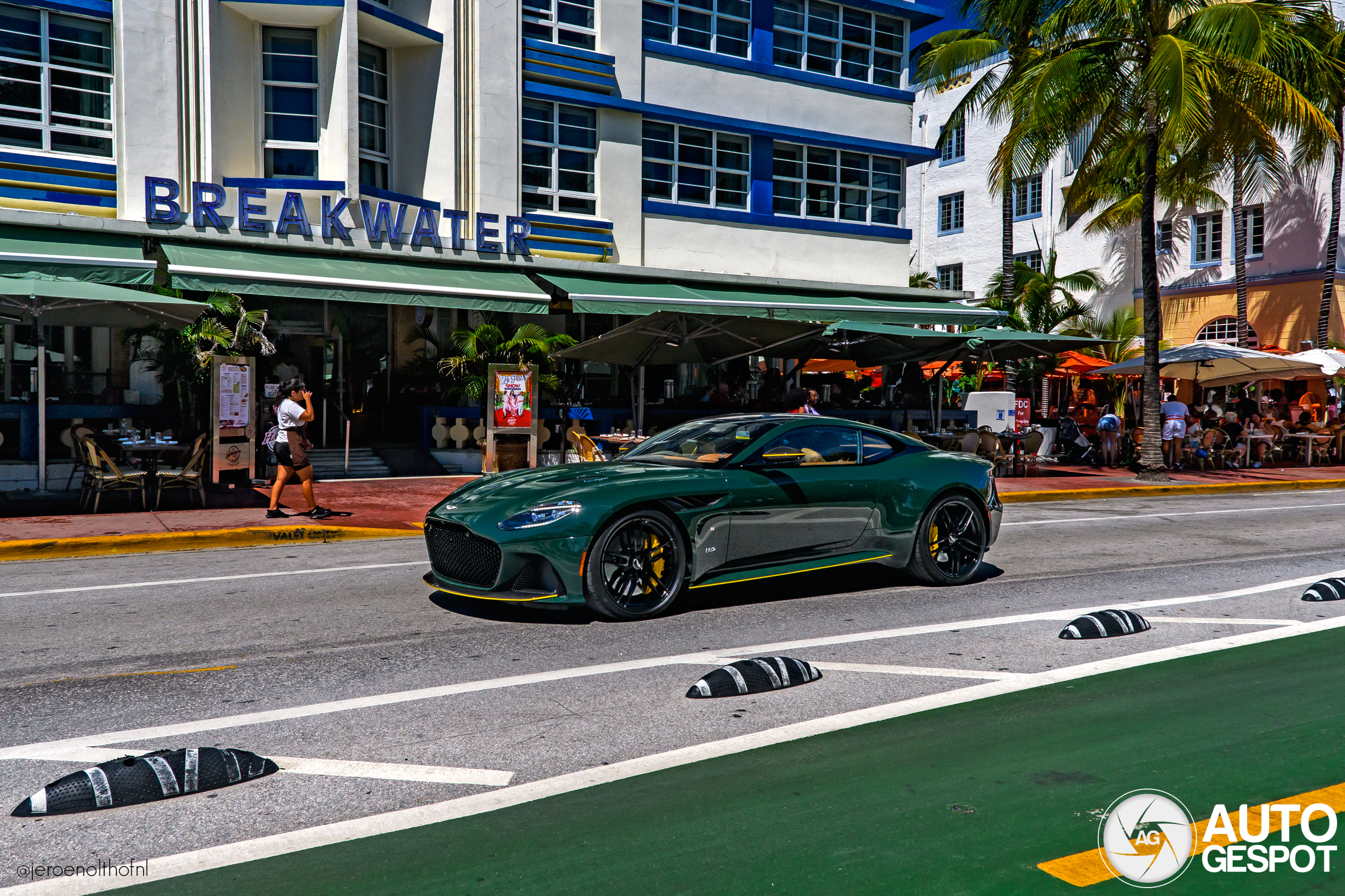 Aston Martin DBS Superleggera