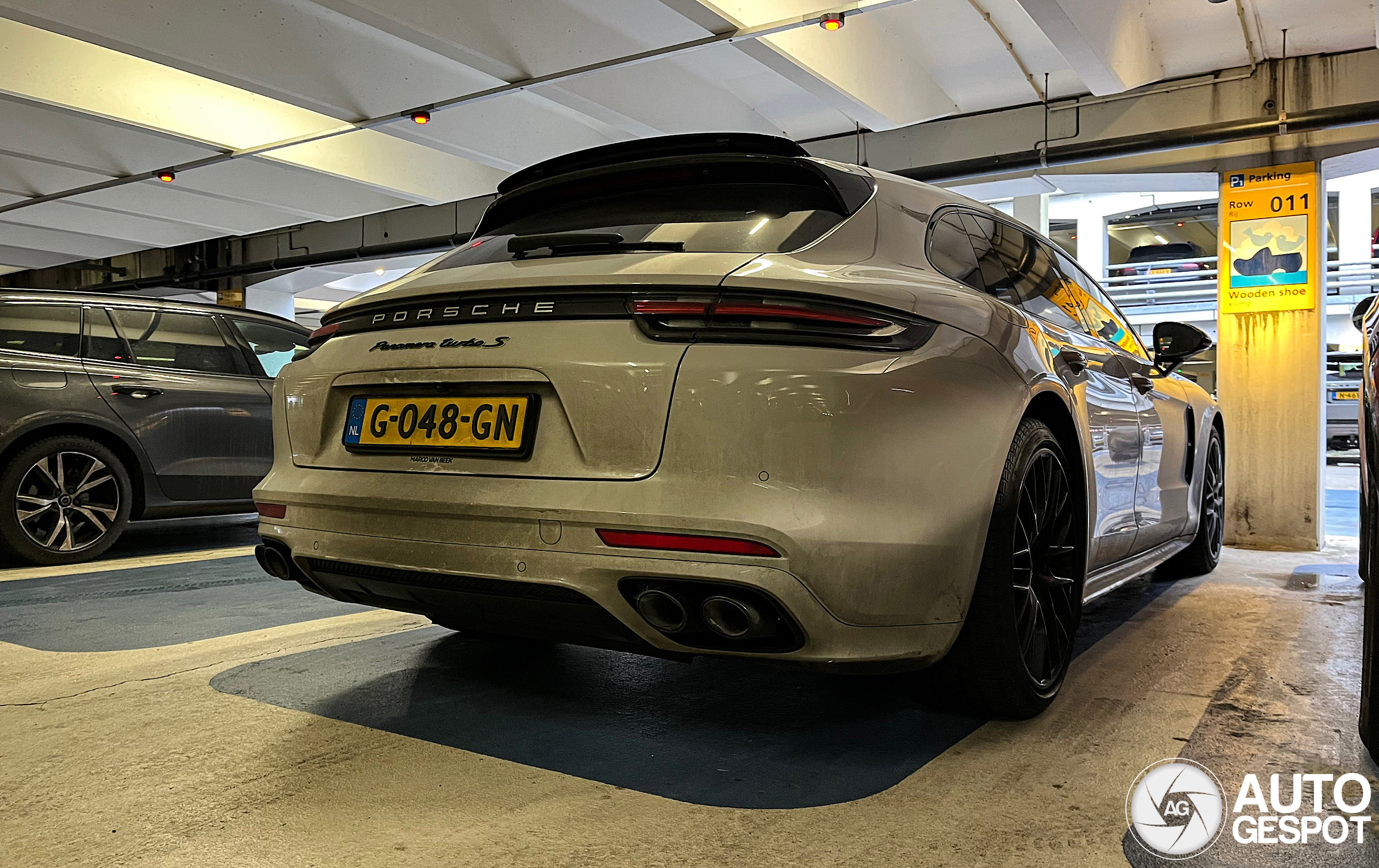 Porsche 971 Panamera Turbo S E-Hybrid Sport Turismo