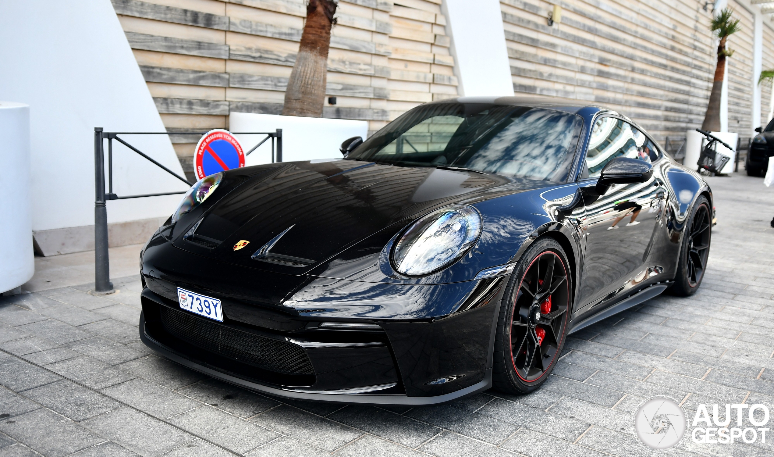 Porsche 992 GT3 Touring