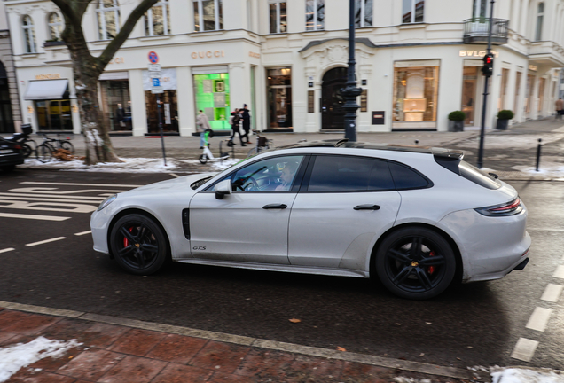 Porsche 971 Panamera GTS Sport Turismo