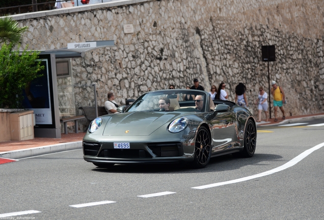 Porsche 992 Carrera 4 GTS Cabriolet