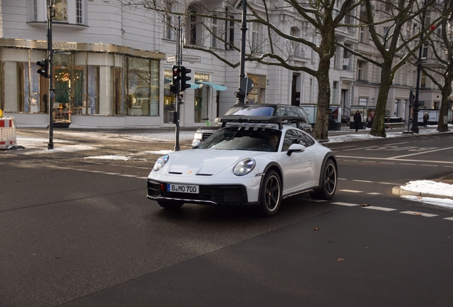 Porsche 992 Dakar