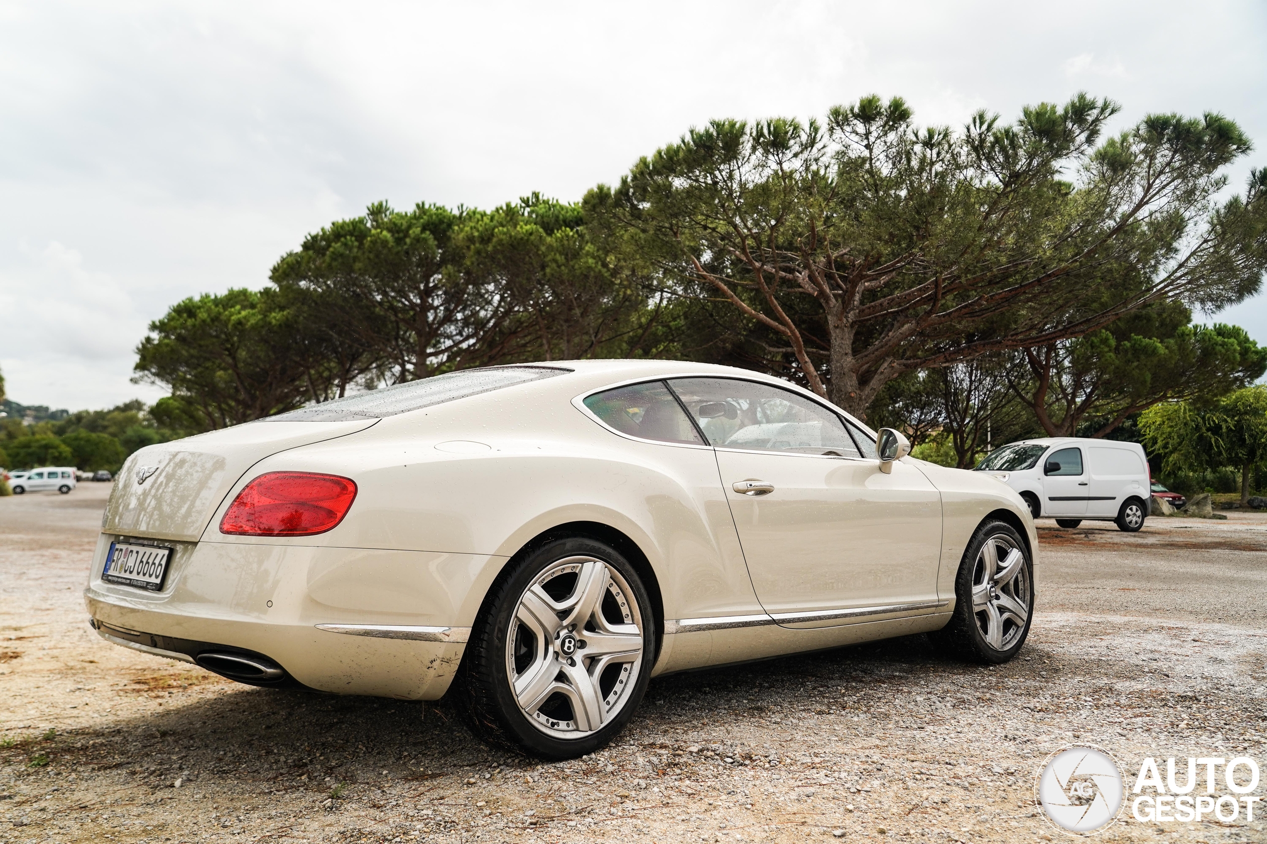 Bentley Continental GT 2012