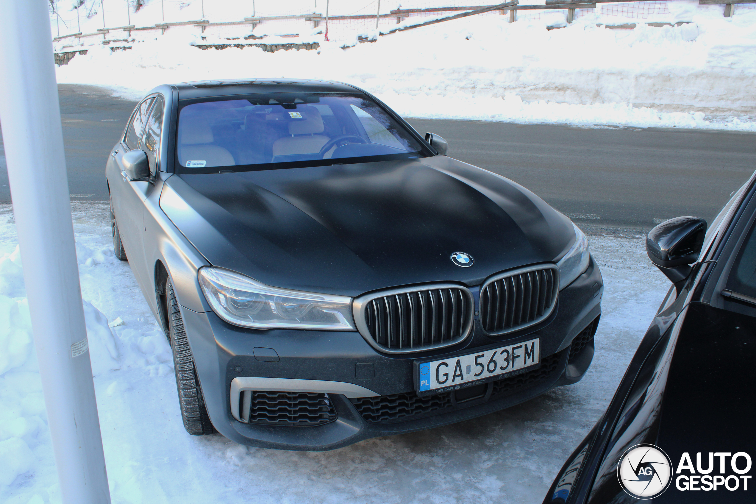 BMW M760Li xDrive