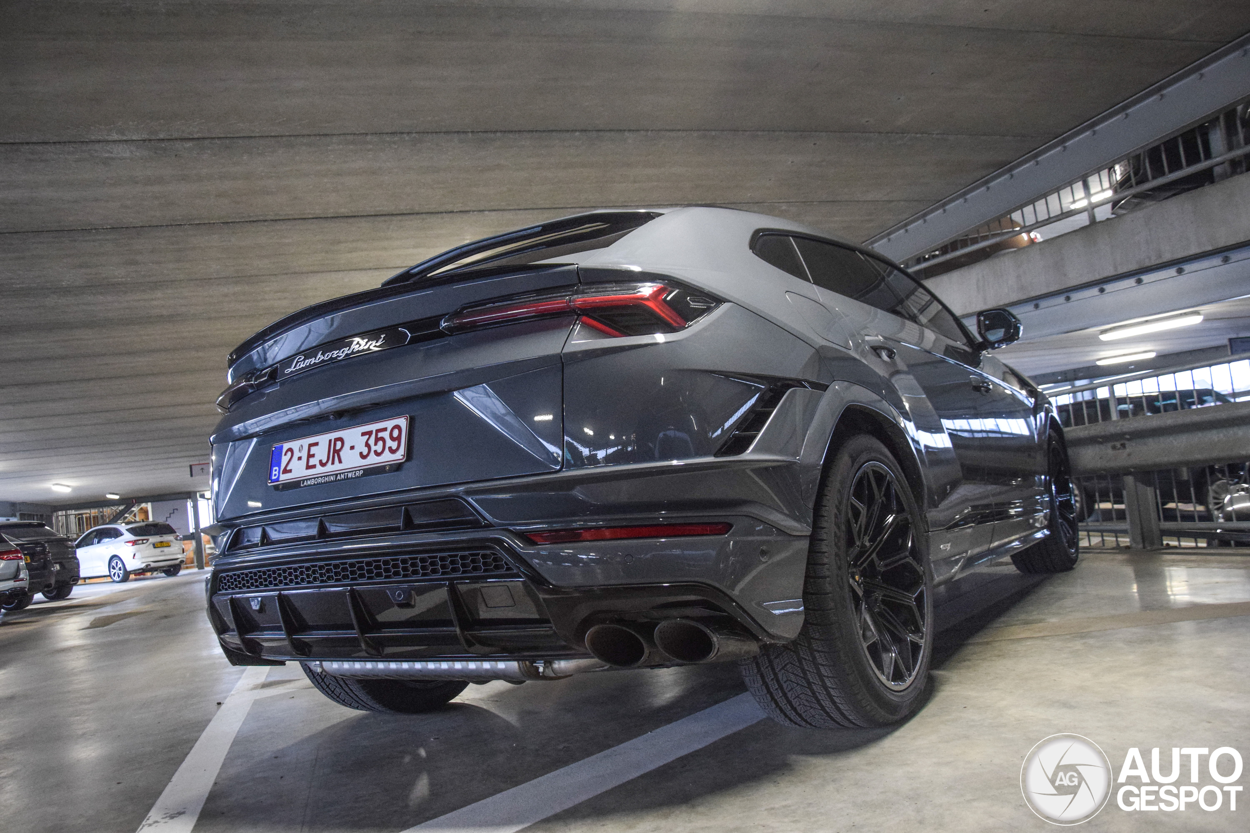 Lamborghini Urus S