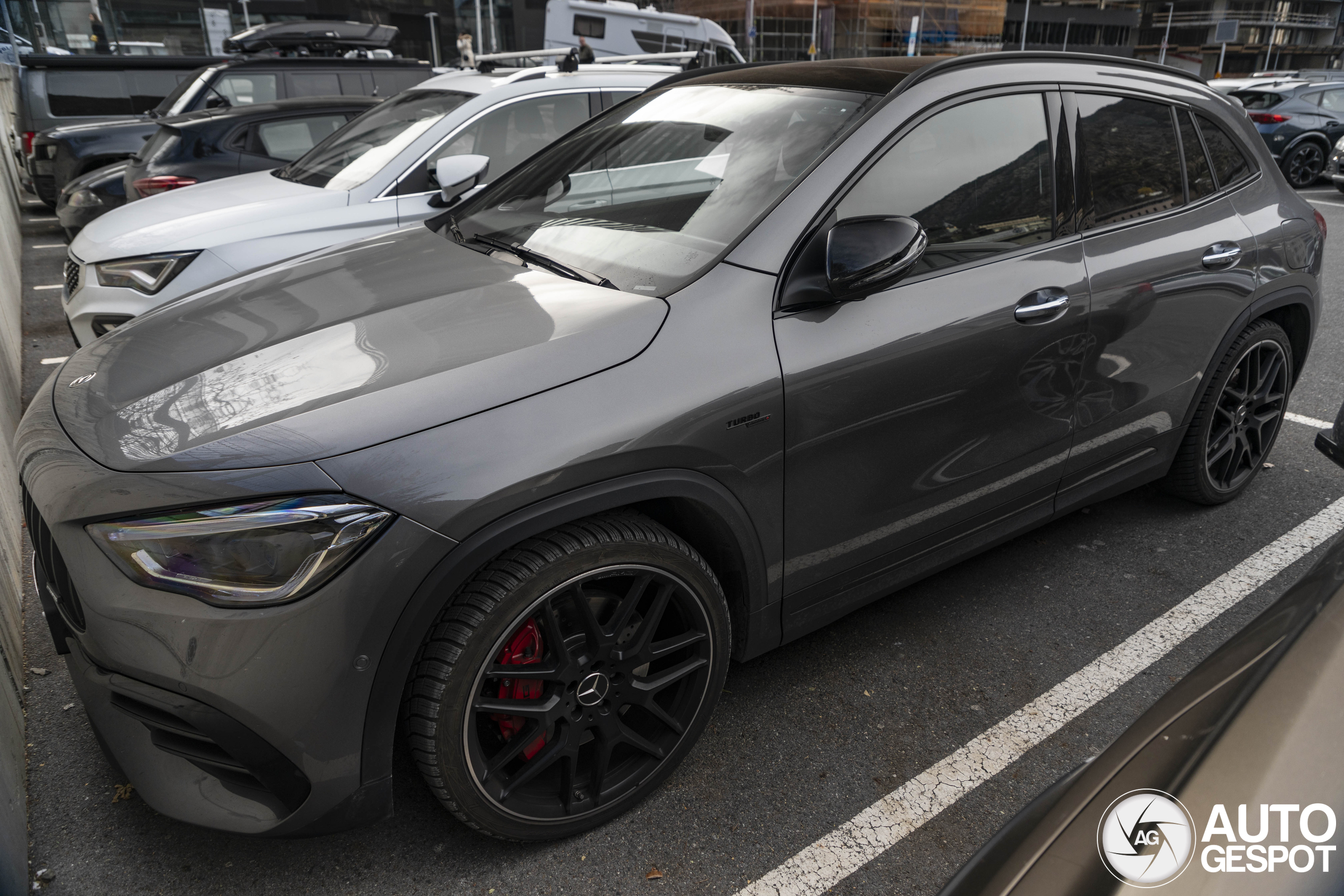 Mercedes-AMG GLA 45 S 4MATIC+ H247