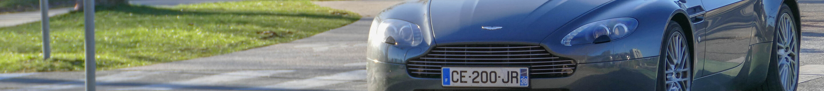 Aston Martin V8 Vantage