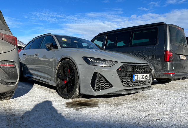 Audi RS6 Avant C8