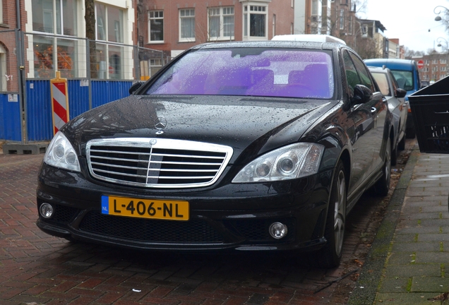 Mercedes-Benz S 65 AMG V221