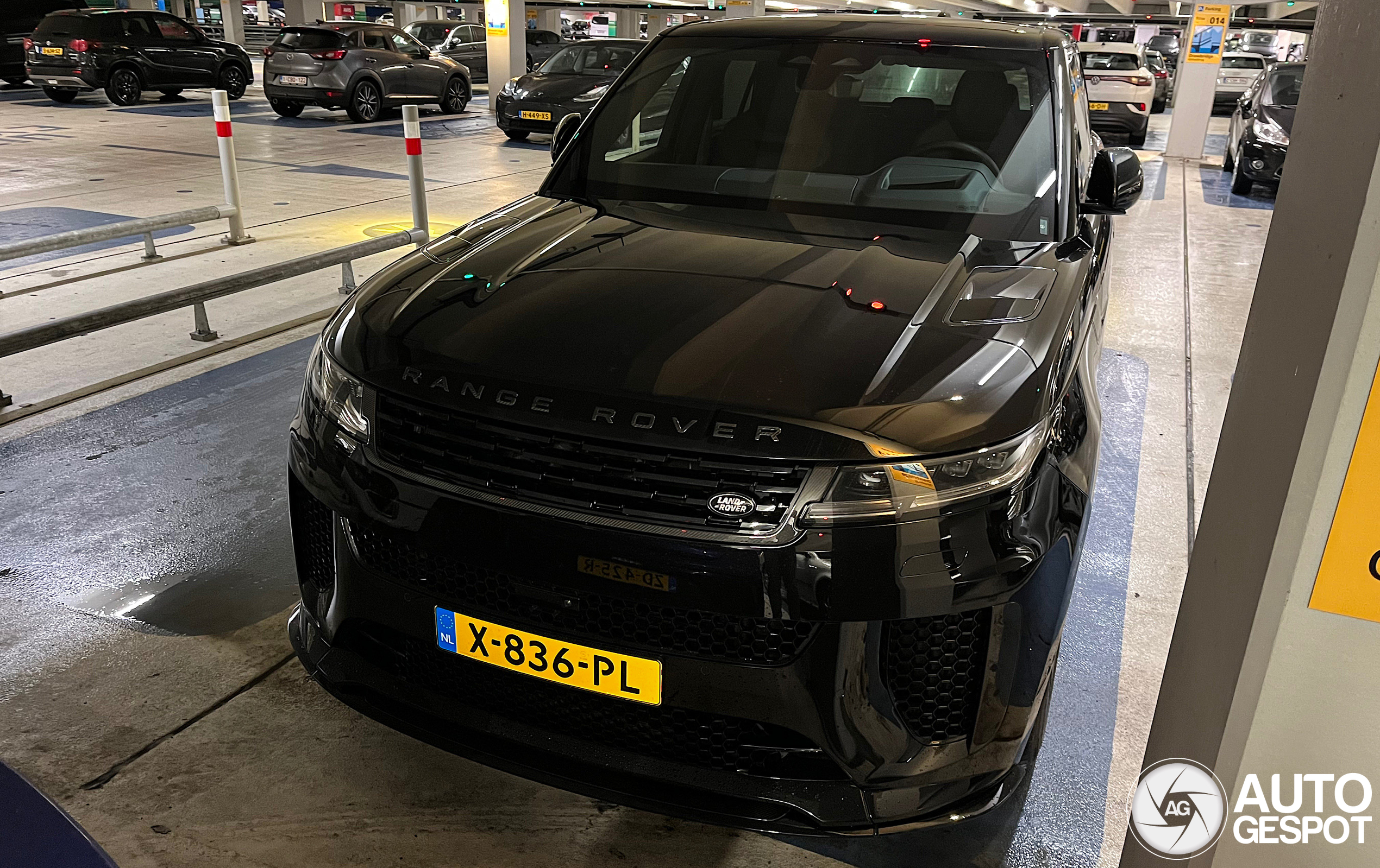 635 pk in een Range Rover Sport SV, het kan tegenwoordig