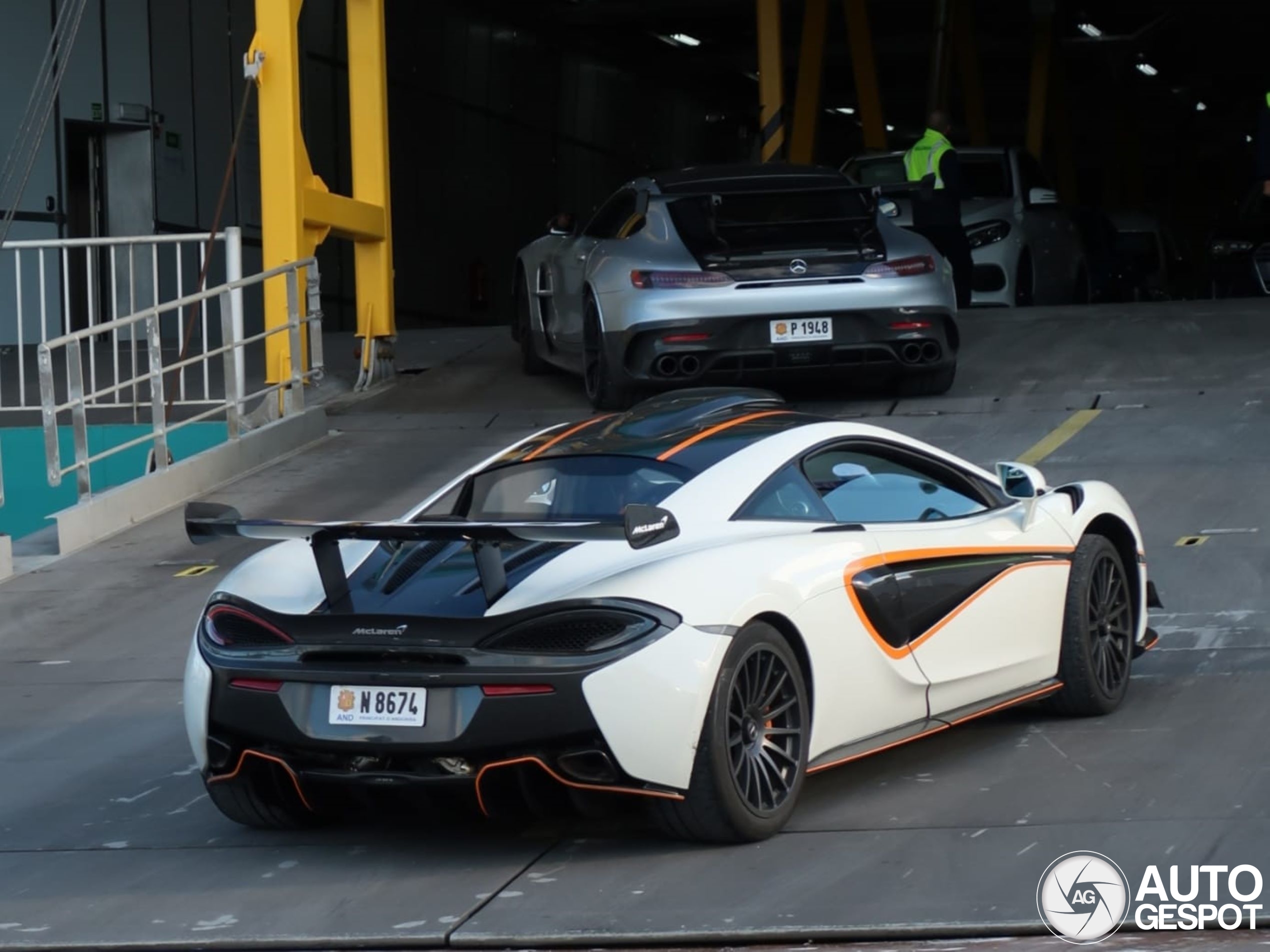 McLaren 620R