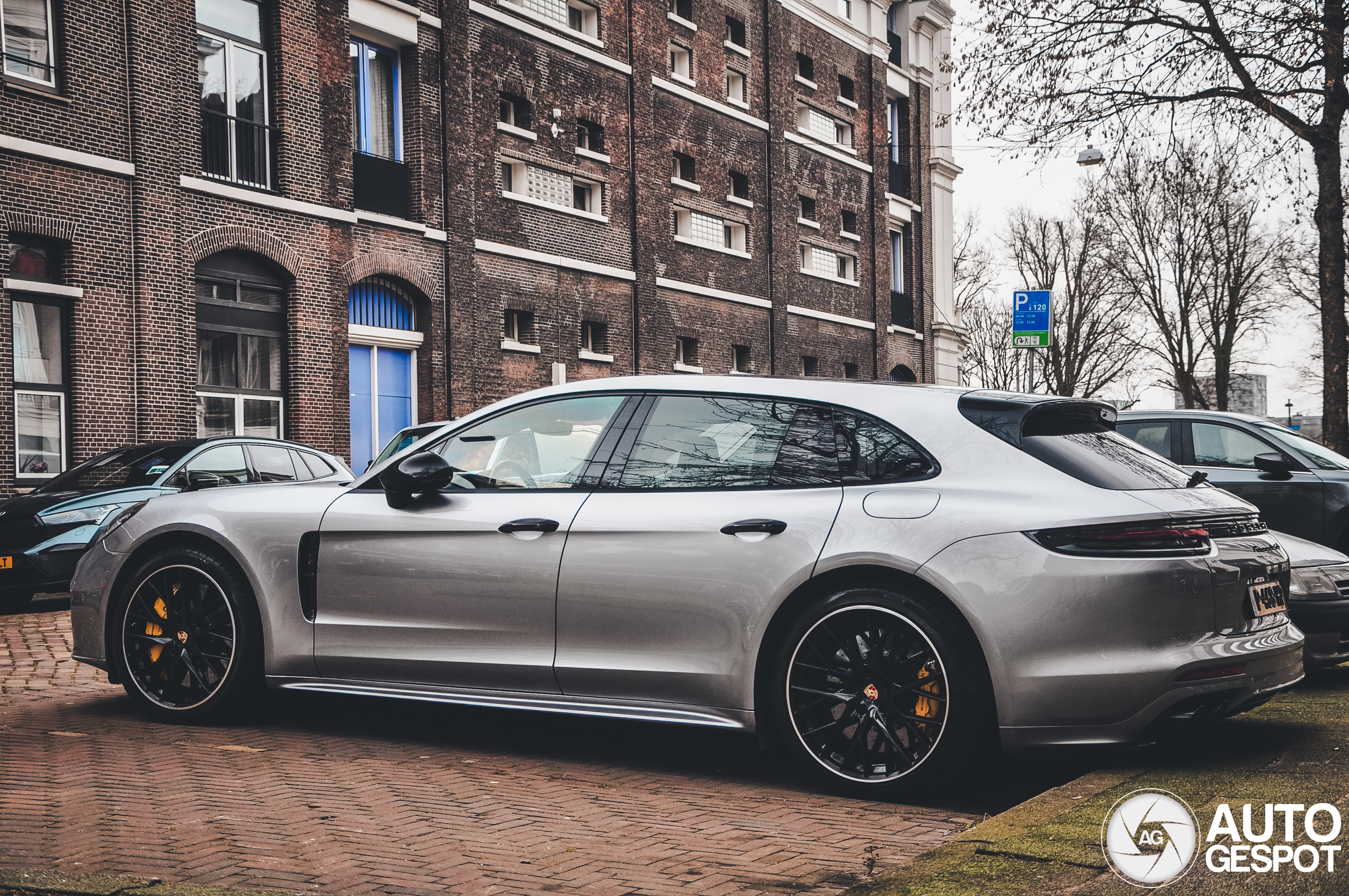 Porsche 971 Panamera Turbo S E-Hybrid Sport Turismo MkII