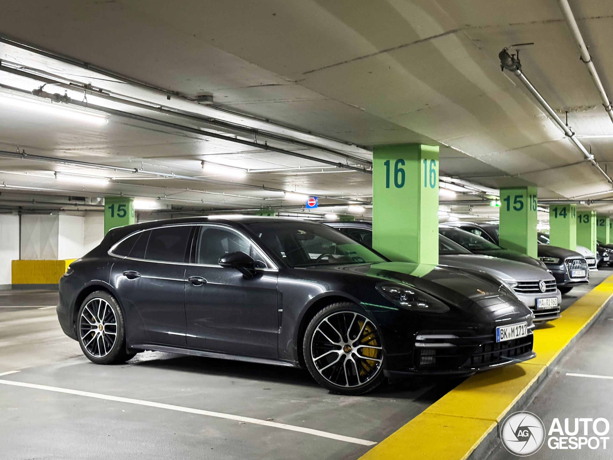 Porsche 971 Panamera Turbo S Sport Turismo MkII