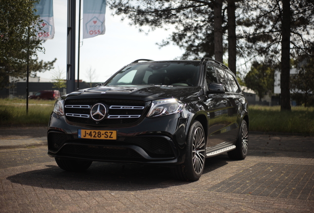 Mercedes-AMG GLS 63 X166