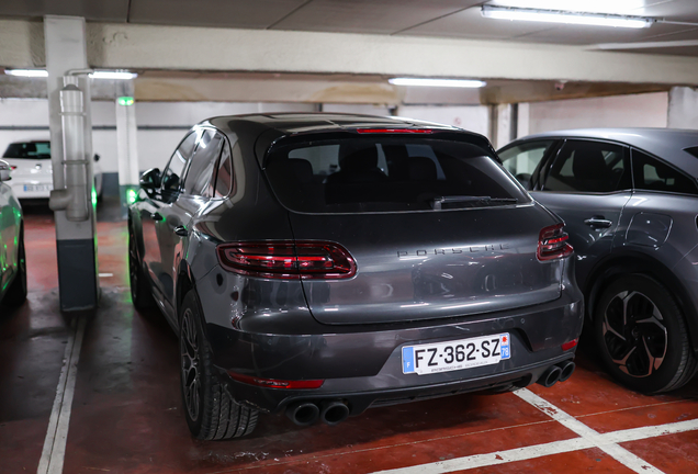 Porsche 95B Macan GTS